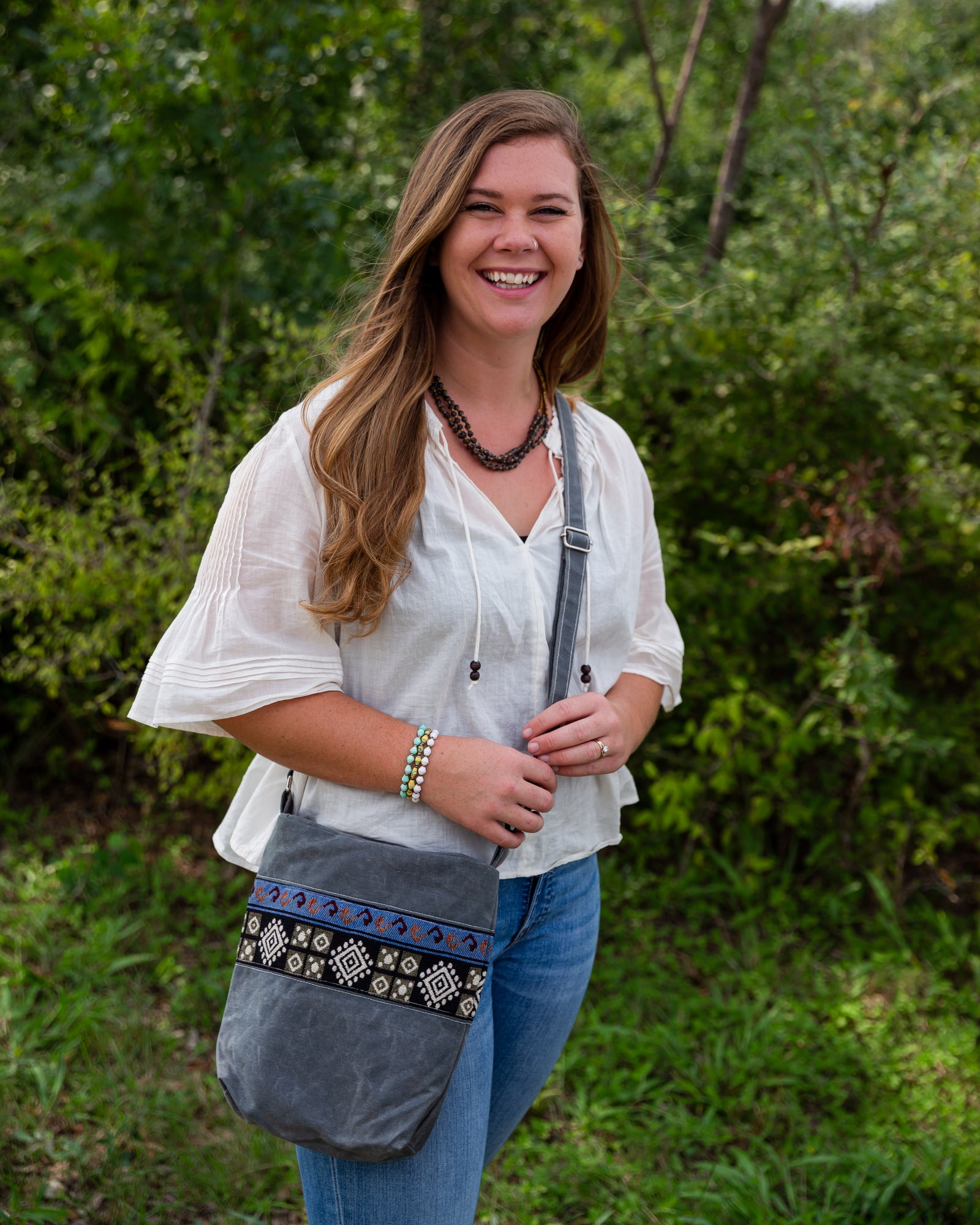 Handwoven Crossbody Purse - Grey with Geometric Shapes