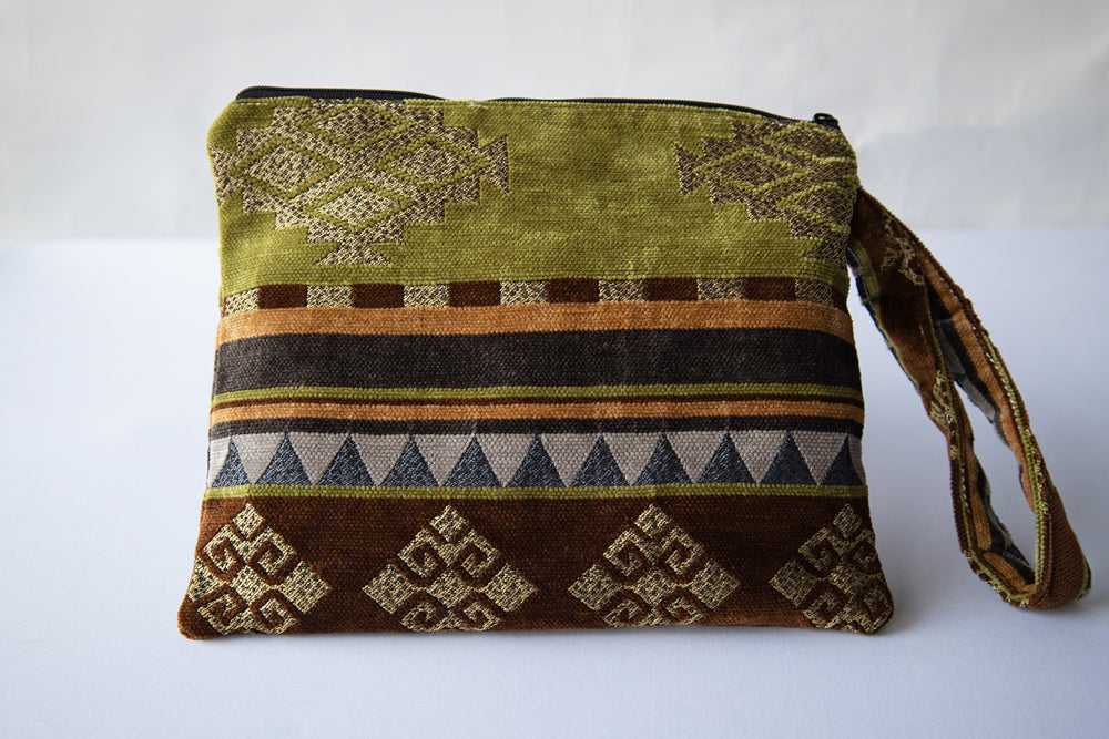 Wristlet Clutch - Green & Gold