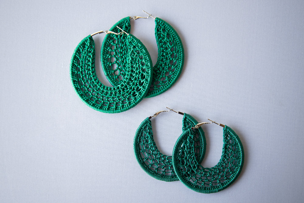 Thread earrings - Aqua Green